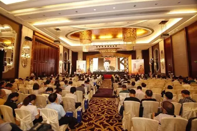 先进医师坐诊,是您健康的